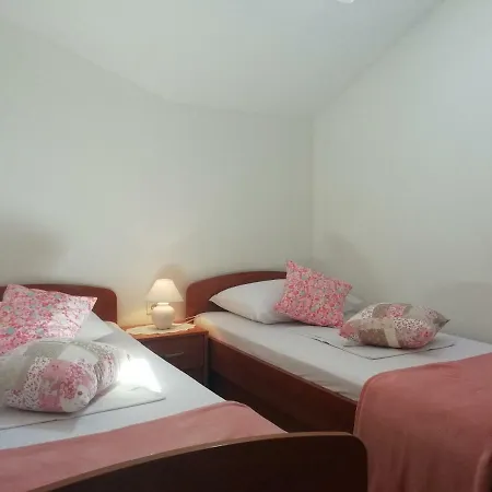 Apartamento Vidovic *
